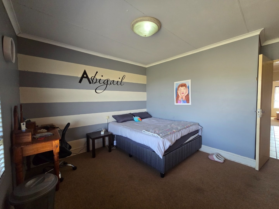3 Bedroom Property for Sale in Heuwelsig Free State